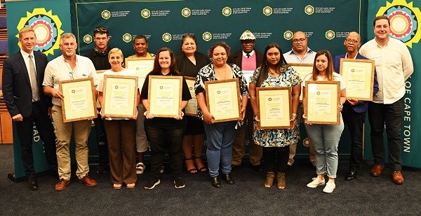 NW Awards 1.jpg (600×309)